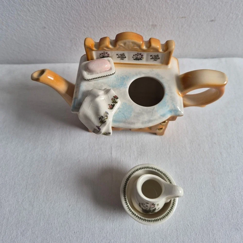 Portmeirion Miniature Teapot Washstand Yellow Botanic Garden England